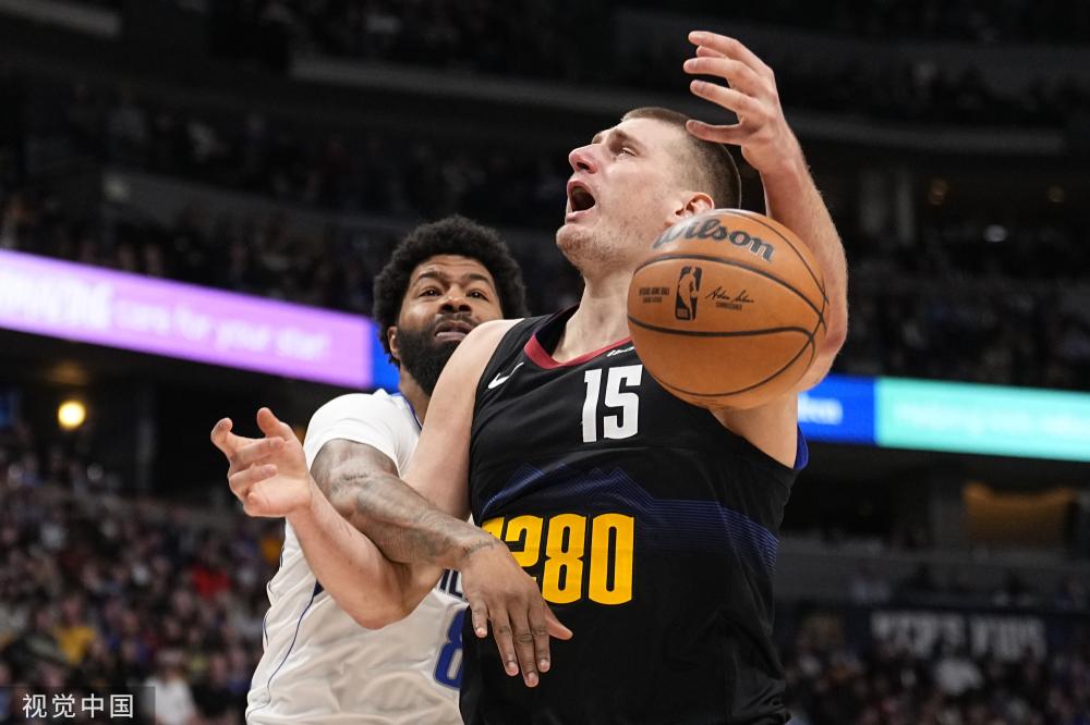 员尼曼抓住 员尼曼抓住