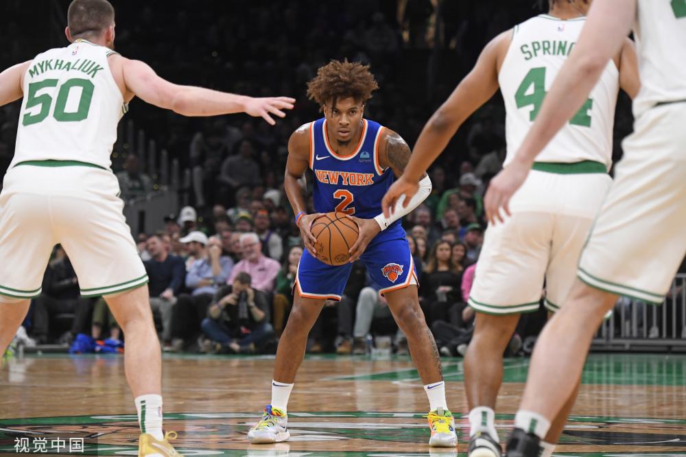 级俱乐部中 级俱乐部中